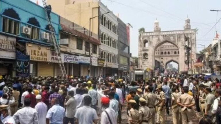 Hyderabad Tragedy: 17 Dead, Including 8 Children, in Gulzar Houz Fire Near Charminar Hyderabad Tragedy: 17 Dead, Including 8 Children, in Gulzar Houz Fire Near Charminar